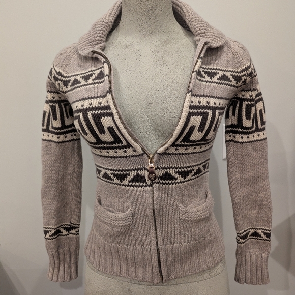 Vintage TNA Wool Knit Sweater Cardigan Jacket, Classic Knit Pattern Size XS - Picture 7 of 11